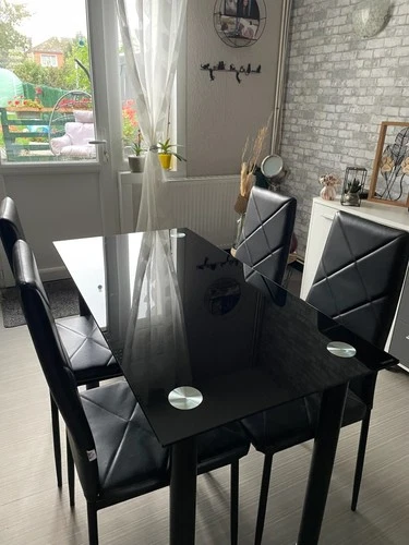table_chaises